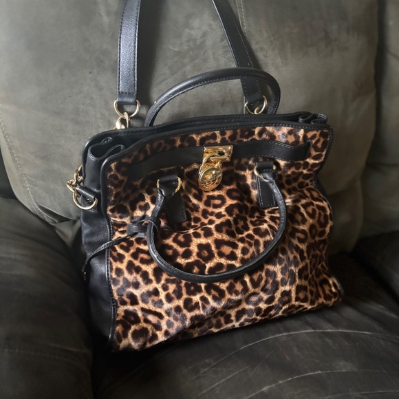 Unique Michael Kors Leopard Print Pony hair tote/shoulder bag - Picture 3 of 11